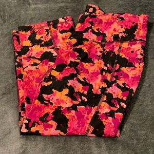 Old Navy Compression Crops